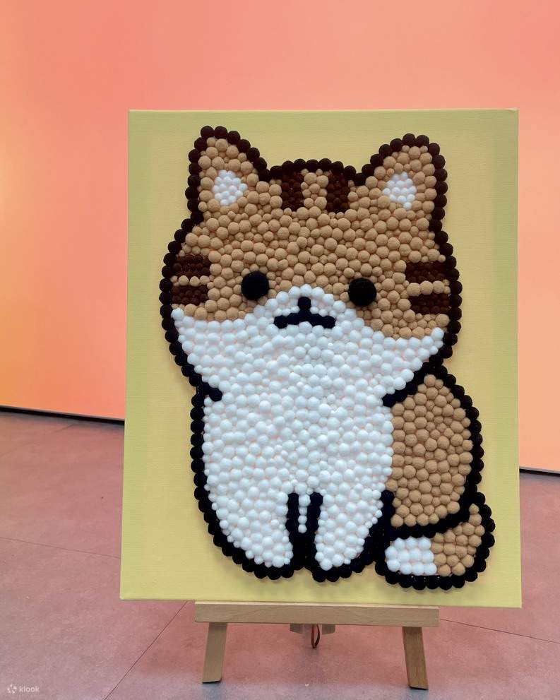 URBANPEACE - Lukisan Bebola Bulu | Cermin Bebola Bulu | Kwun Tong